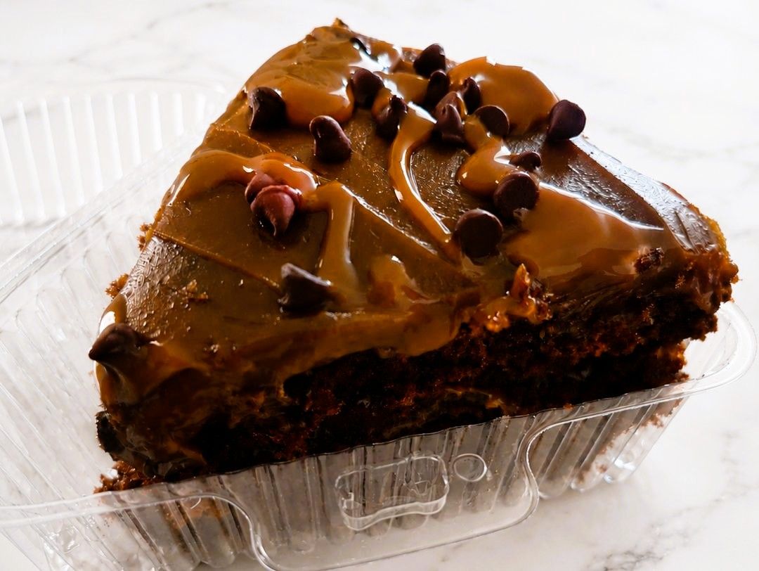Porción chocolate con dulce de leche